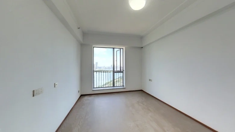 Mountain River Seal - View 4