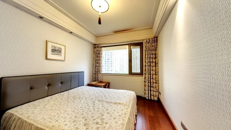 Star River Bay 4 Garden - View 2