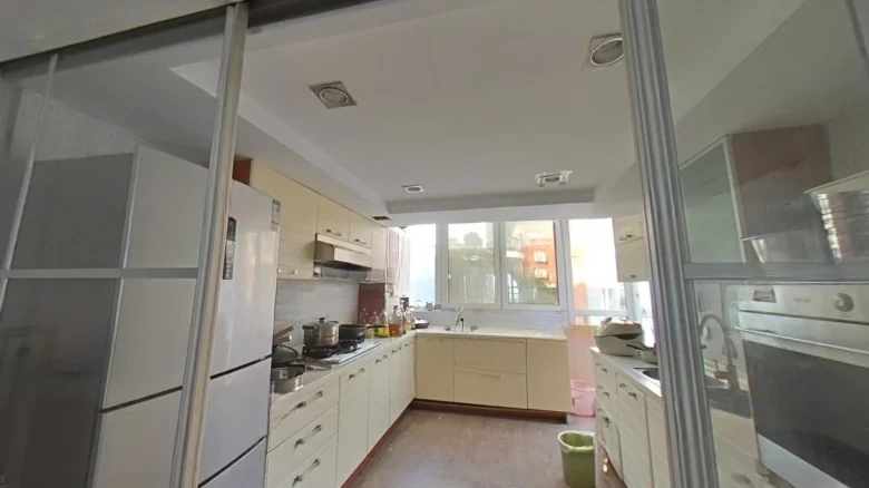 Merrill Town Lao Mountain - View 8