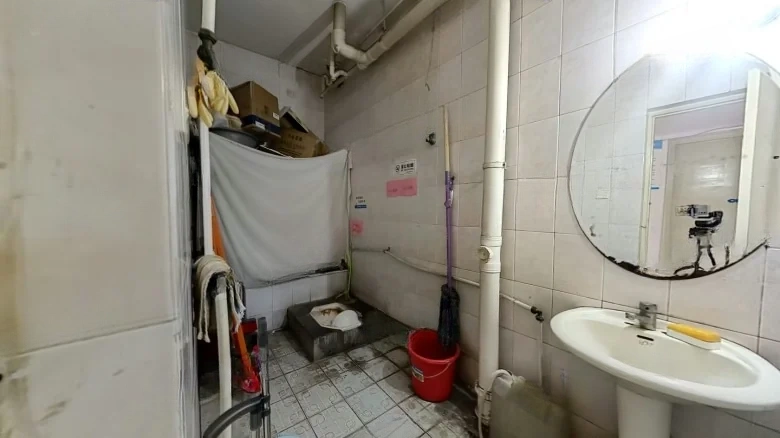 Machine Tool Factory Dormitory 4 - View 8