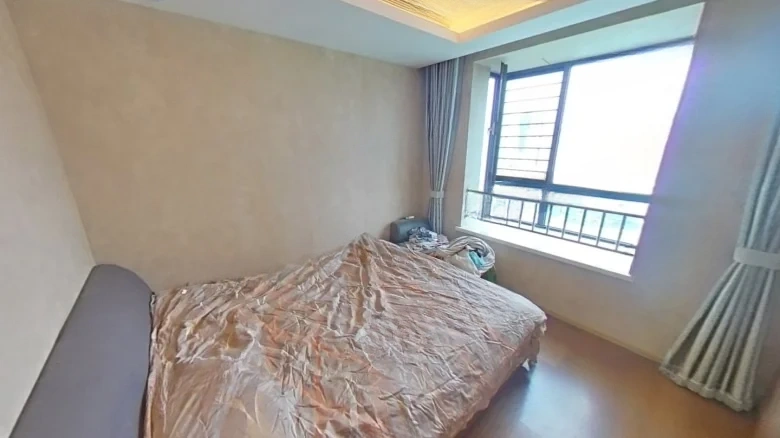 Lushang Shoufu - View 2