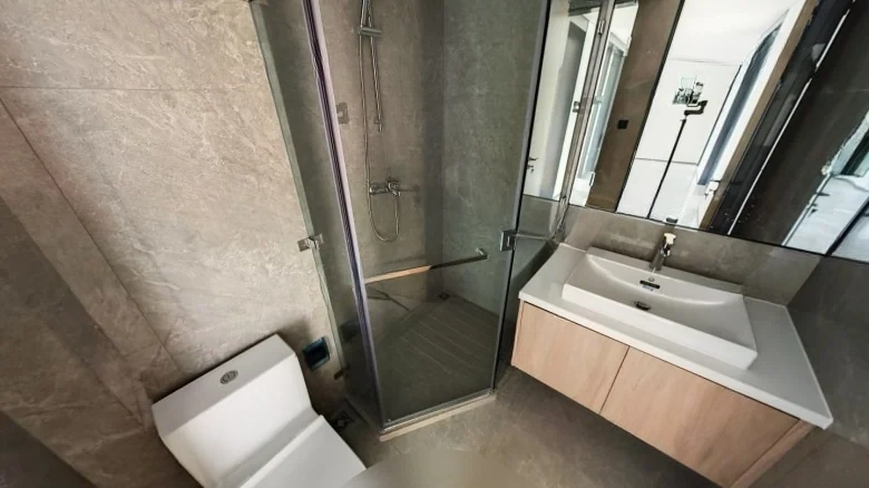 Academy One Courtyard - View 10