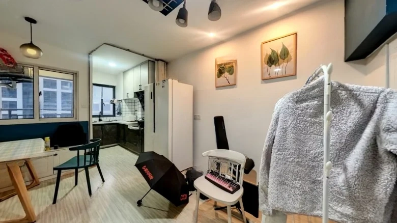 Xinyang Plaza - View 7