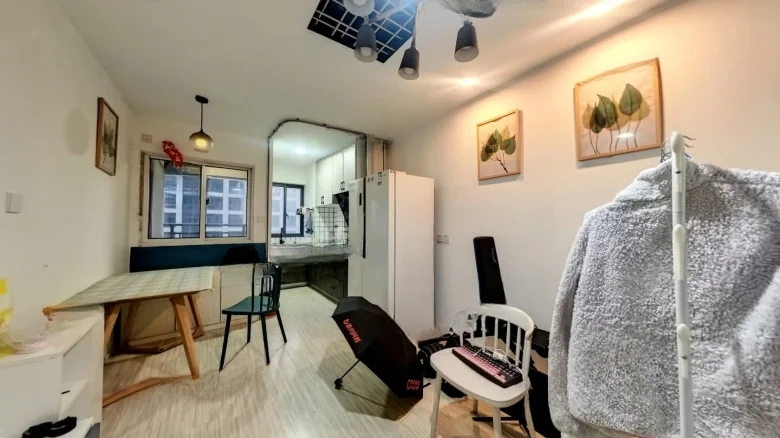 Xinyang Plaza - View 5