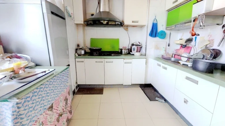 Elegant Square - View 9