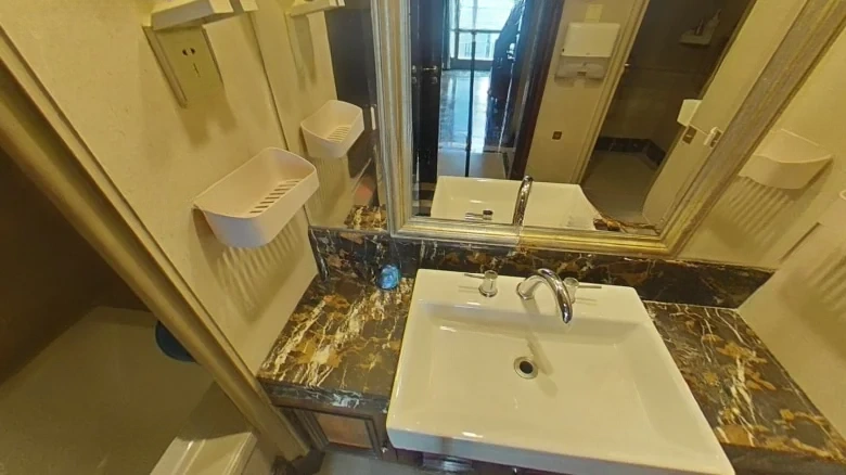 Deep Blue Center - View 13