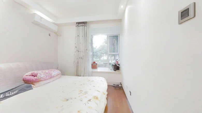 Still Scenic New World - View 3