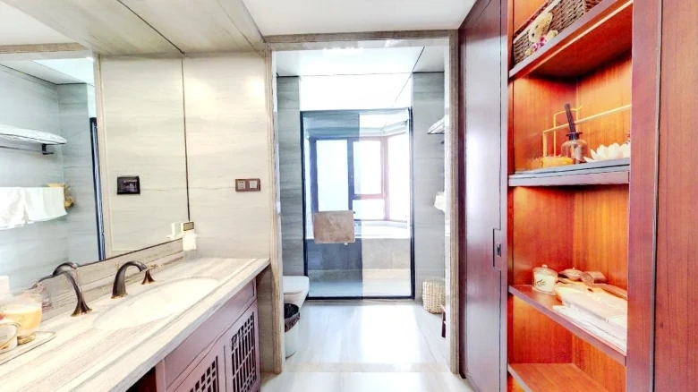 South Central Century Flower City Phase III - View 11