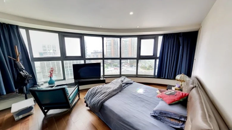 Sunshine Gold Peak Pavilion - View 2