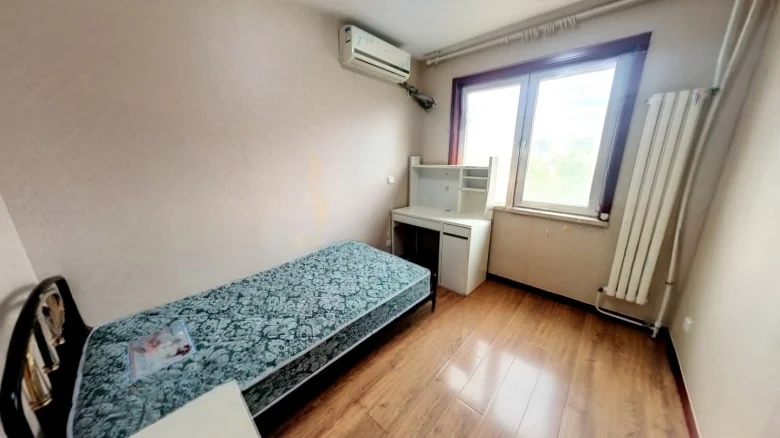 Nationalities University Affiliated High School Staff Quarters - View 4