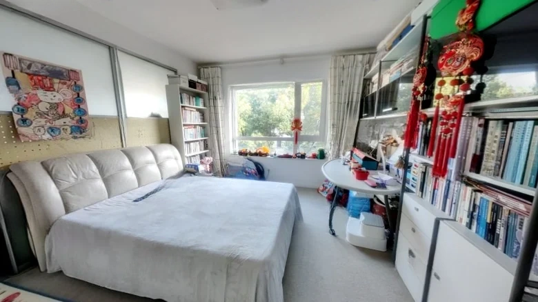 Sharp Trend International Apartment - View 5