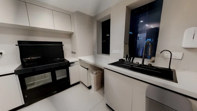 Luhu Platinum Island - View 4