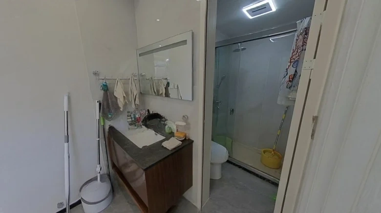 Rui Yue Fu - View 12