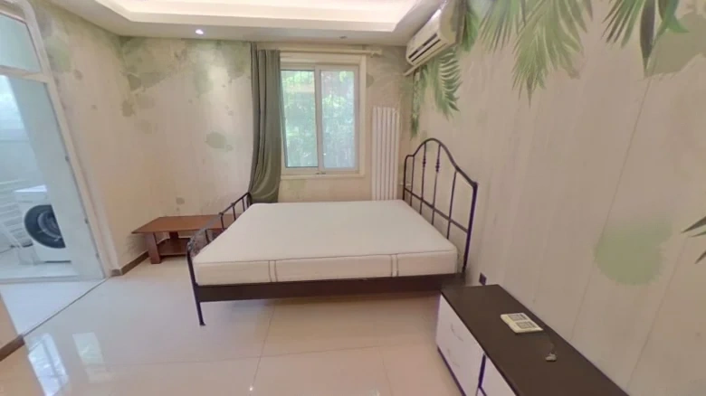 Sanlitun North - View 2