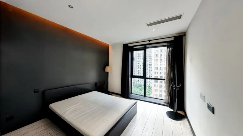 Purple Sandalwood - View 6