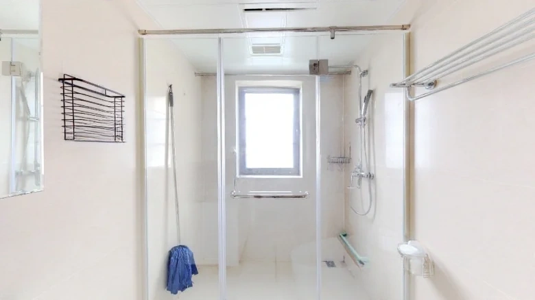 Eddie Great Earth (Used) - View 8