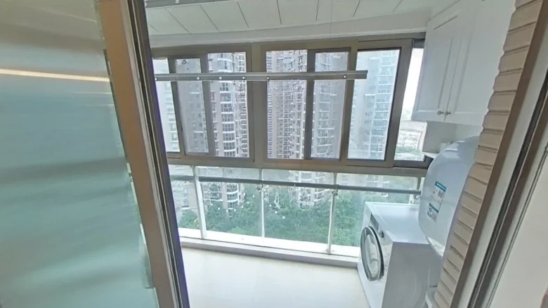 Starlight Rainflower Manor - View 8