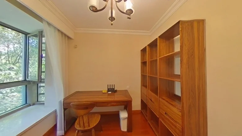 Rende Double Lake Bay - View 2