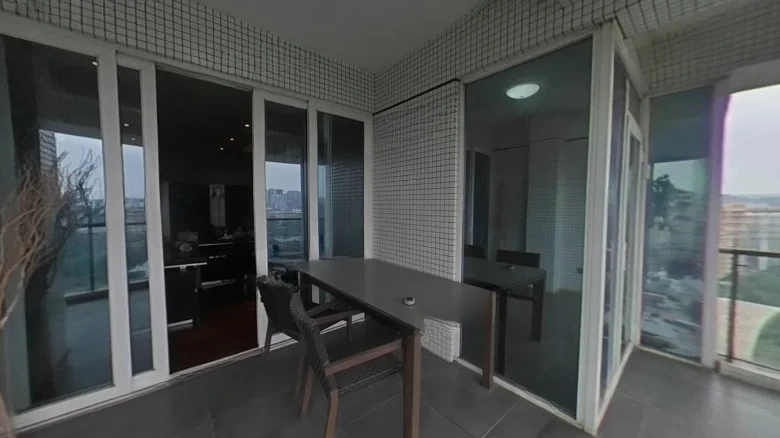 Flowing Flower Lord Court - View 23