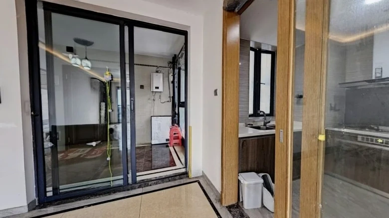 Western Gate Sea - View 7