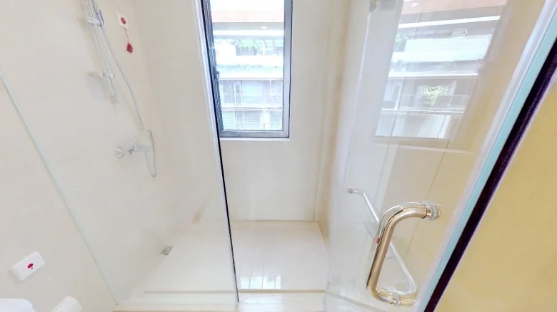 Peach Plum Lake Shore - View 11