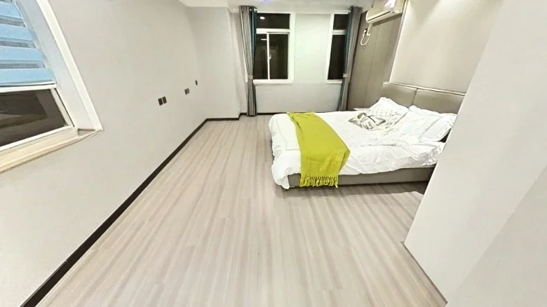 Tongyi Road - View 3