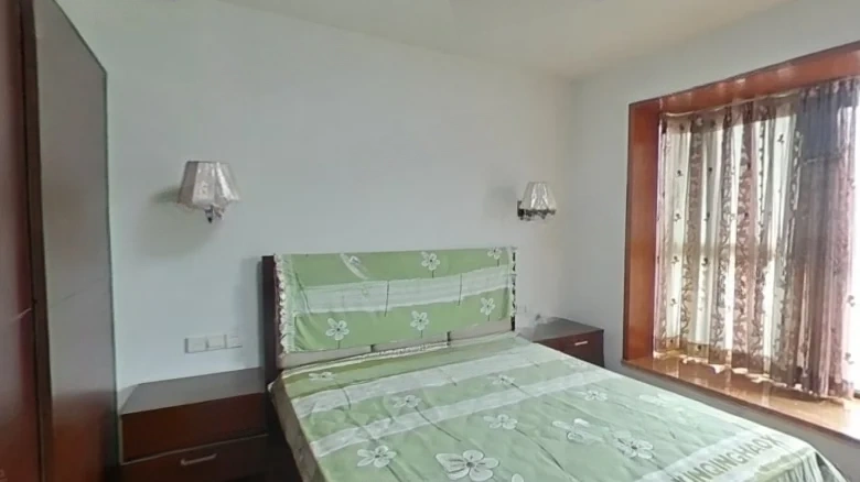 Silver City East Garden Wanshan苑translates primarily as a place name which doesn't have an exact equivalent in English. However, - View 2