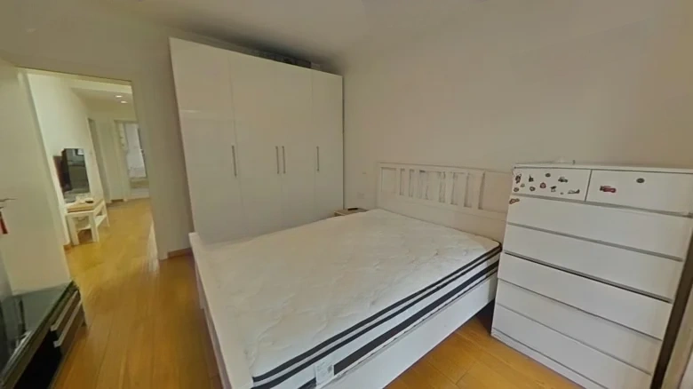 Xu Hong Apartment - View 3