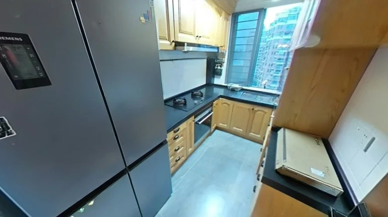 White Gold Coast - View 7