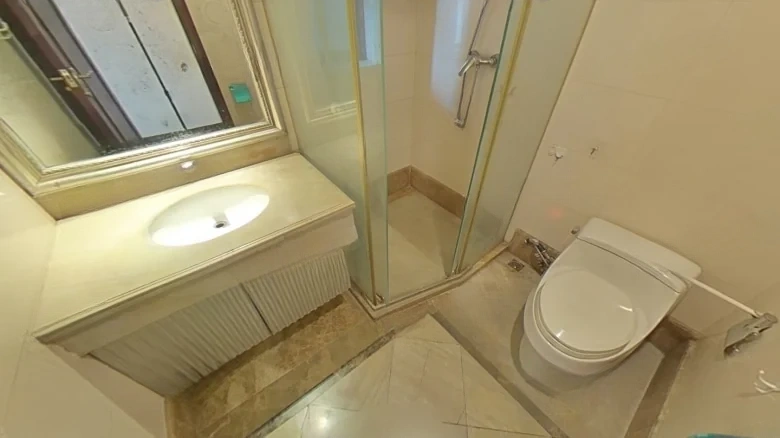 Poly Center Plaza - View 4