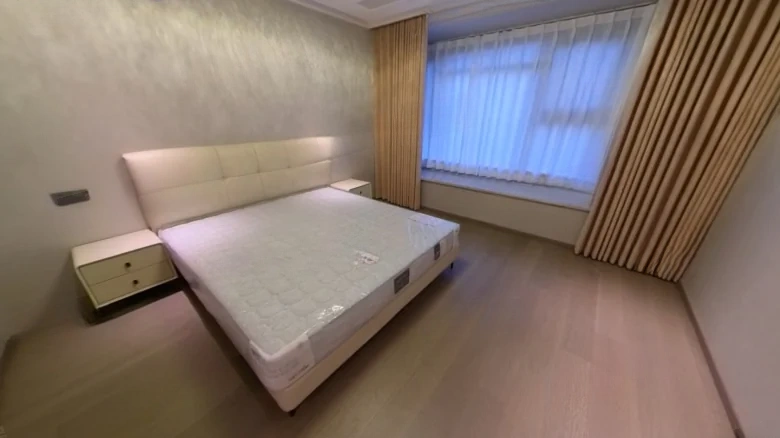 Rongche Jiangbin ONE - View 3