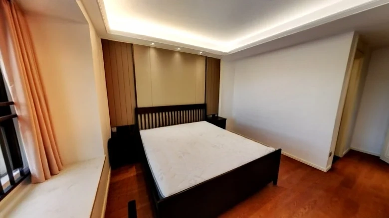 Chongshan Jinmao Mansion - View 2