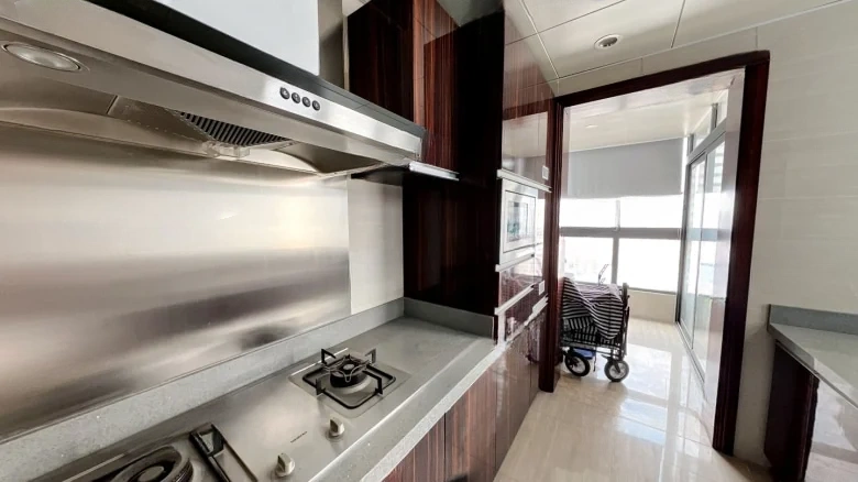 Round Fusion Plaza Residences - View 8