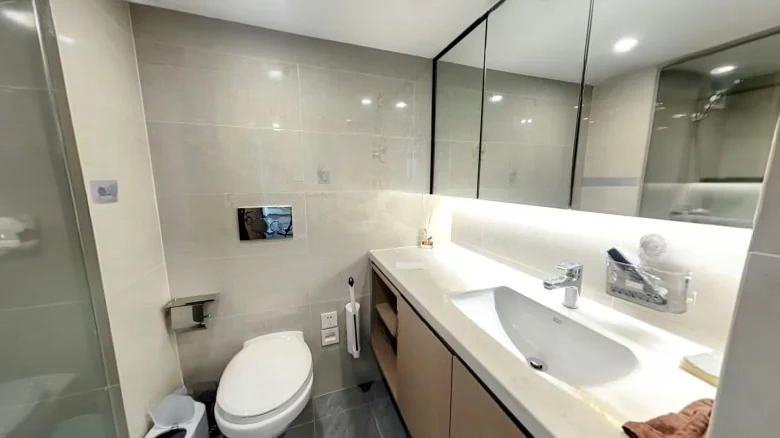 Green Land Commercial Center - View 9