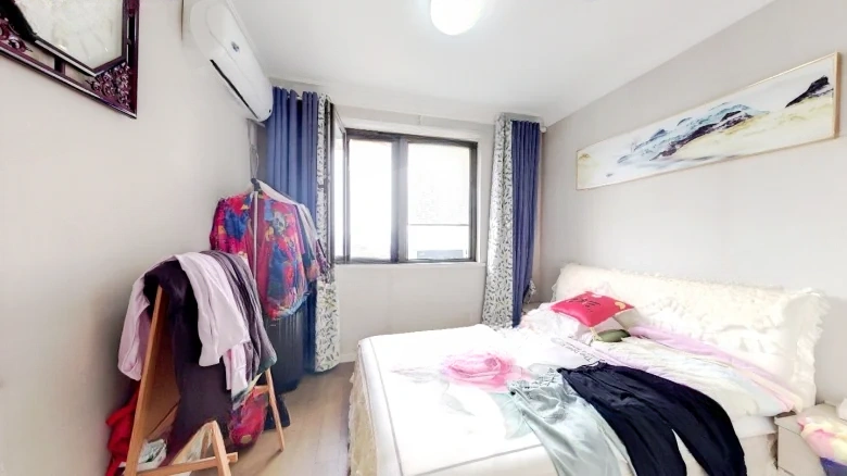 Vanke Kingdom BluBay - View 2