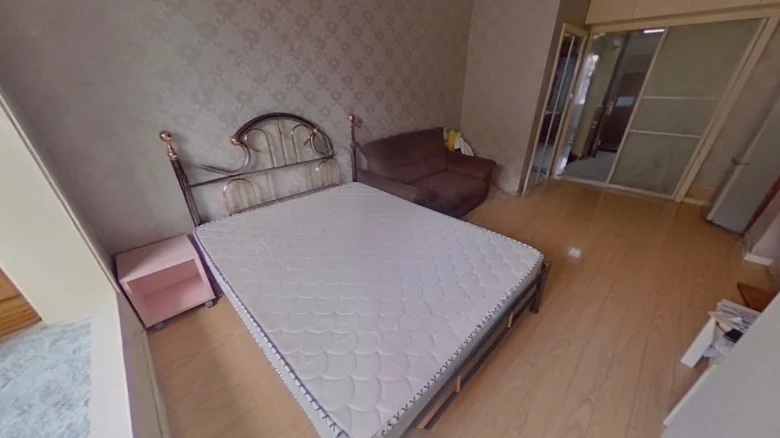 655 Gonghe Xinlu Alley - View 2