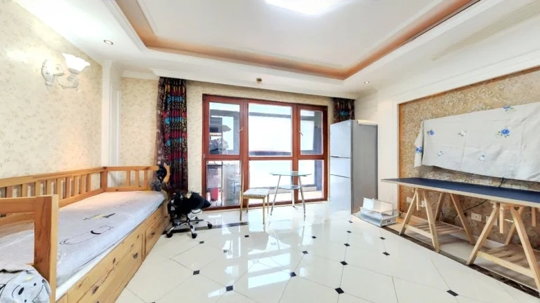 Xishan Huafu Lungarden - View 3