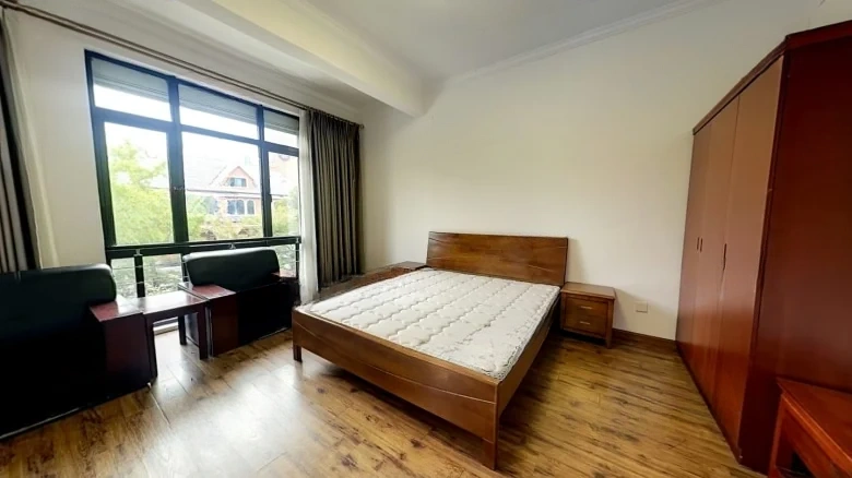 Imperial View Garden - View 2