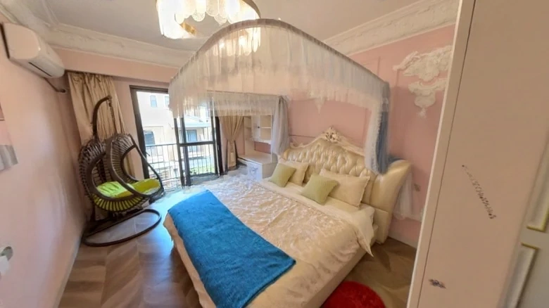 Zhonghai Camphor Villa - View 2