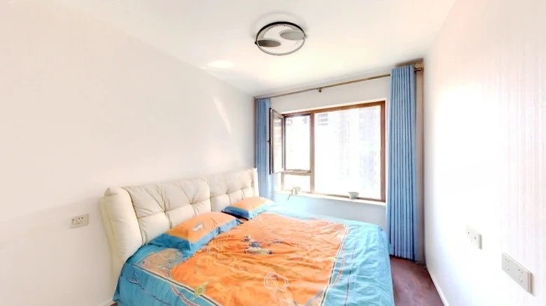 Vanke Jade Riverside Phase II - View 2