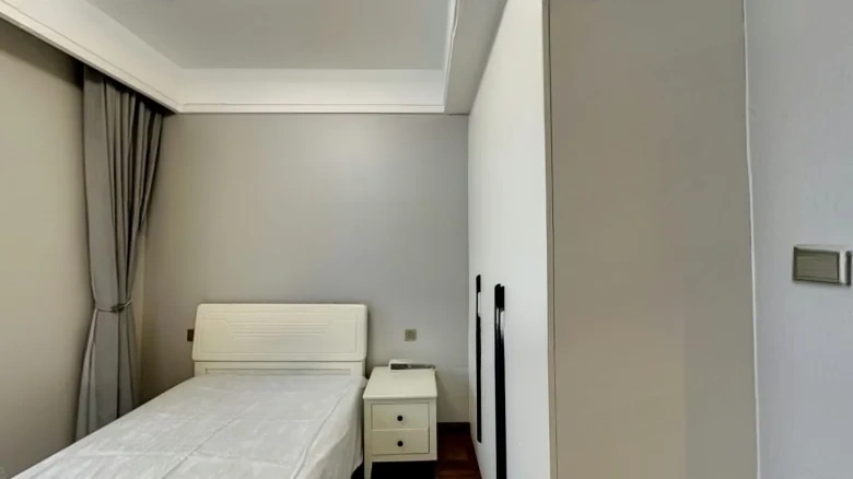 Zhonghai Tianfu Li Yunling Phase I - View 2