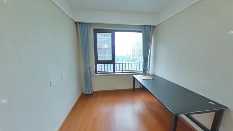 Zhengrong Run Peak - View 3