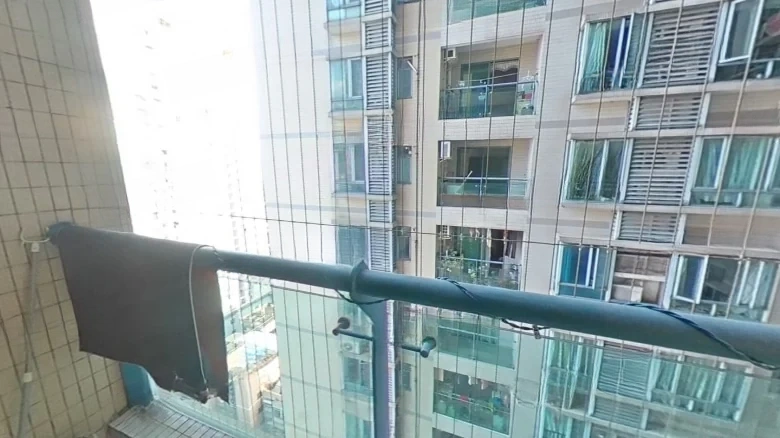 Elegant Garden Courtyard - View 8