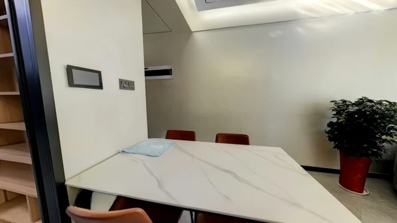 Zhuoyue Zhonghuan - View 6