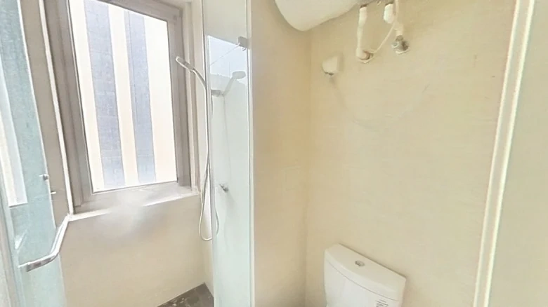 Clearwind Riverbank - View 7