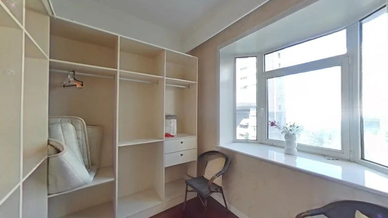 Dalian Pearl - View 12