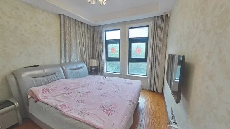 Li Cheng Imperial Garden - View 2