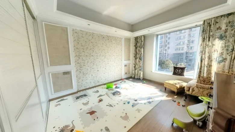 Yanshan Mansion - View 2