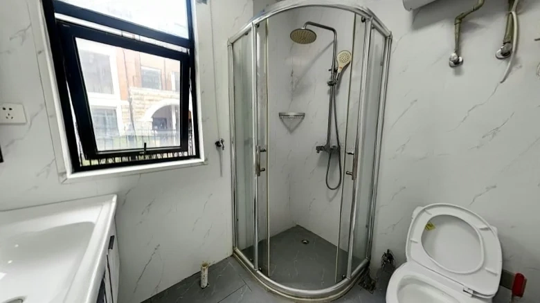 Imperial View Garden - View 20