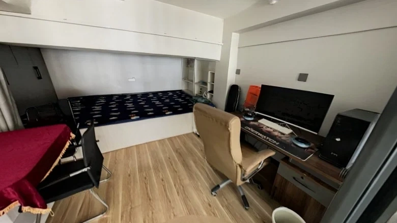 Lanzhou Zhongtianjian Square - View 3